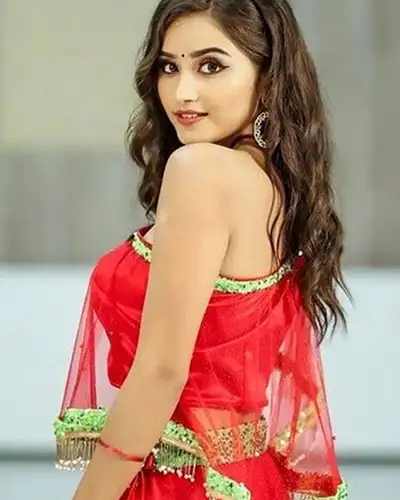 Qamrunisha Khan